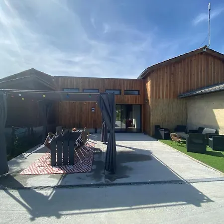 Belle Grange Renovee Entre Bordeaux Et Arcachon